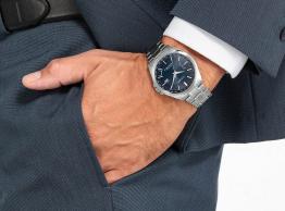 Radio Controlled Eco-Drive CB0250-84L