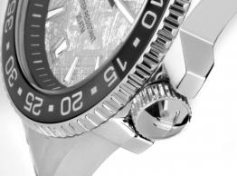 Liverpool Diver 1-2205L