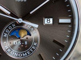 DS-8 Moon Phase C033.457.16.081.00