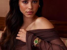 Gracieuse Petite CW11811