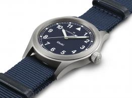Khaki Field H69401940