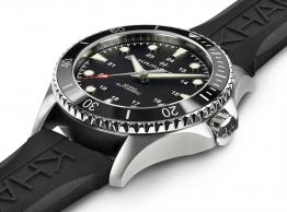 Khaki Navy H82515330