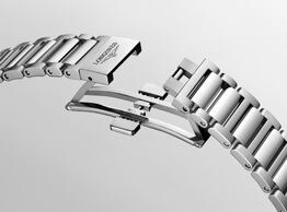 Conquest Chronograph L3.835.4.98.6
